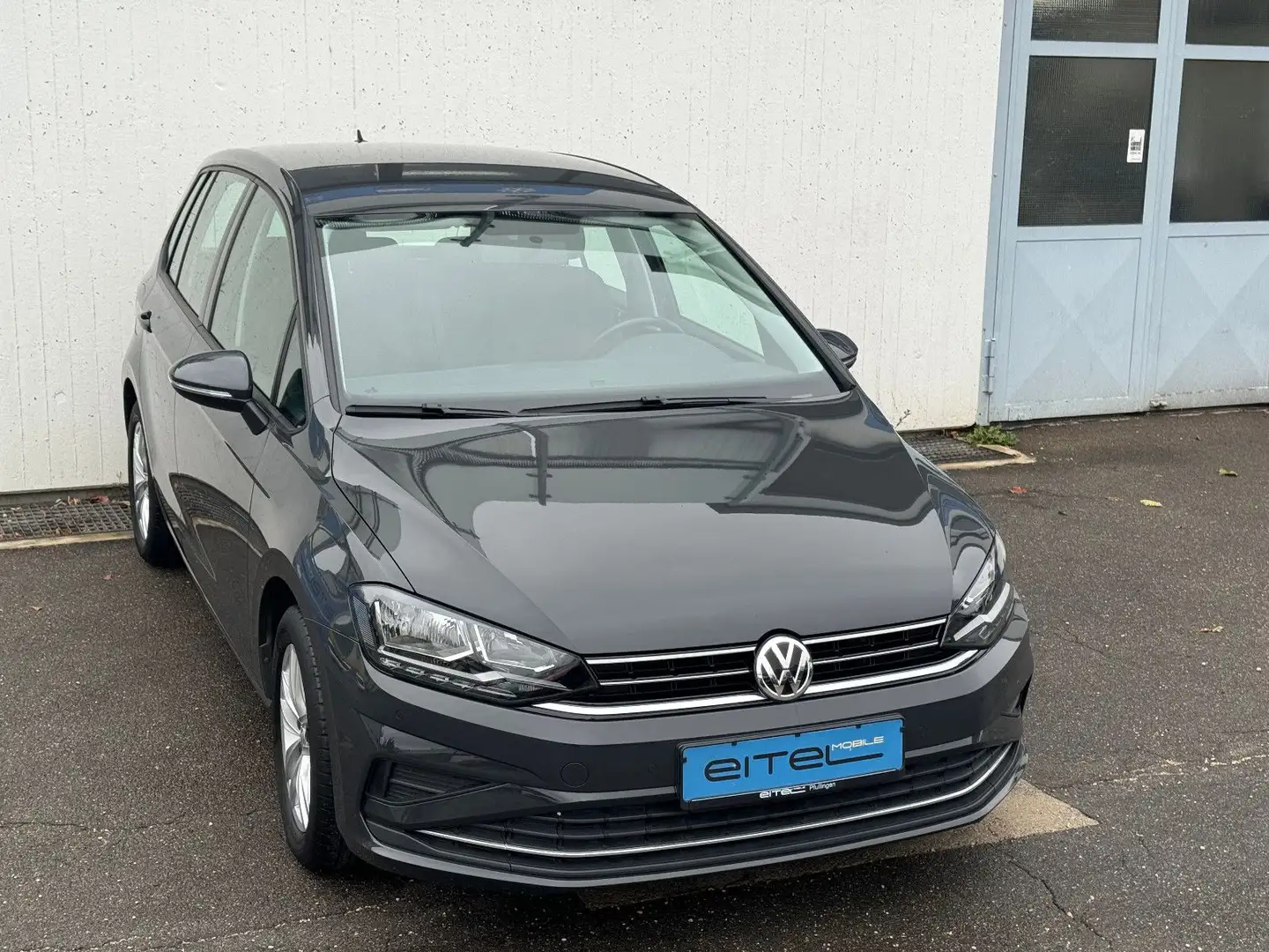 Volkswagen Golf Sportsvan VII Comfortline 1,6 TDI Klima PDC Gris - 2