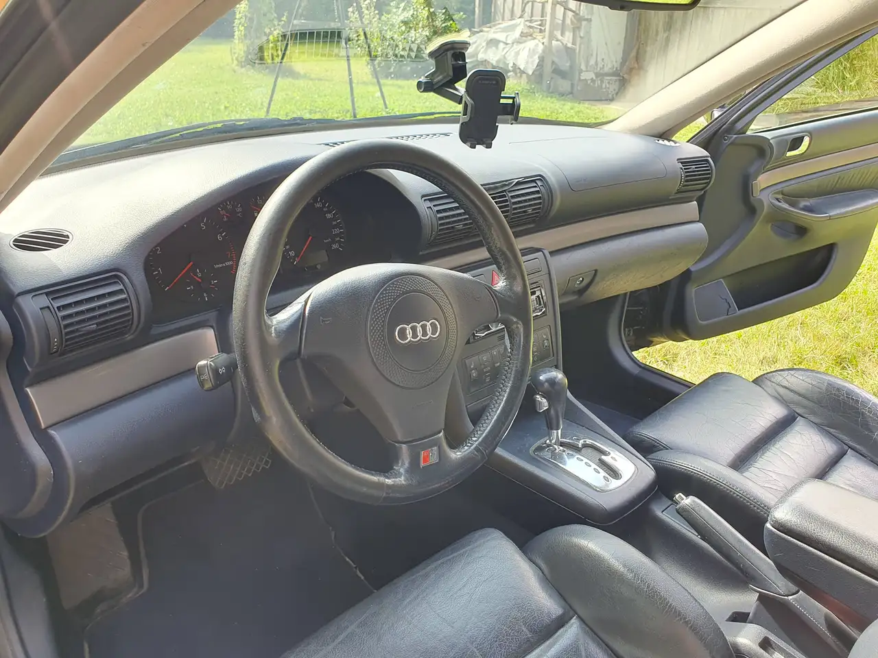 Audi A4 Avant 2.4 6 Zylinder, foto 11