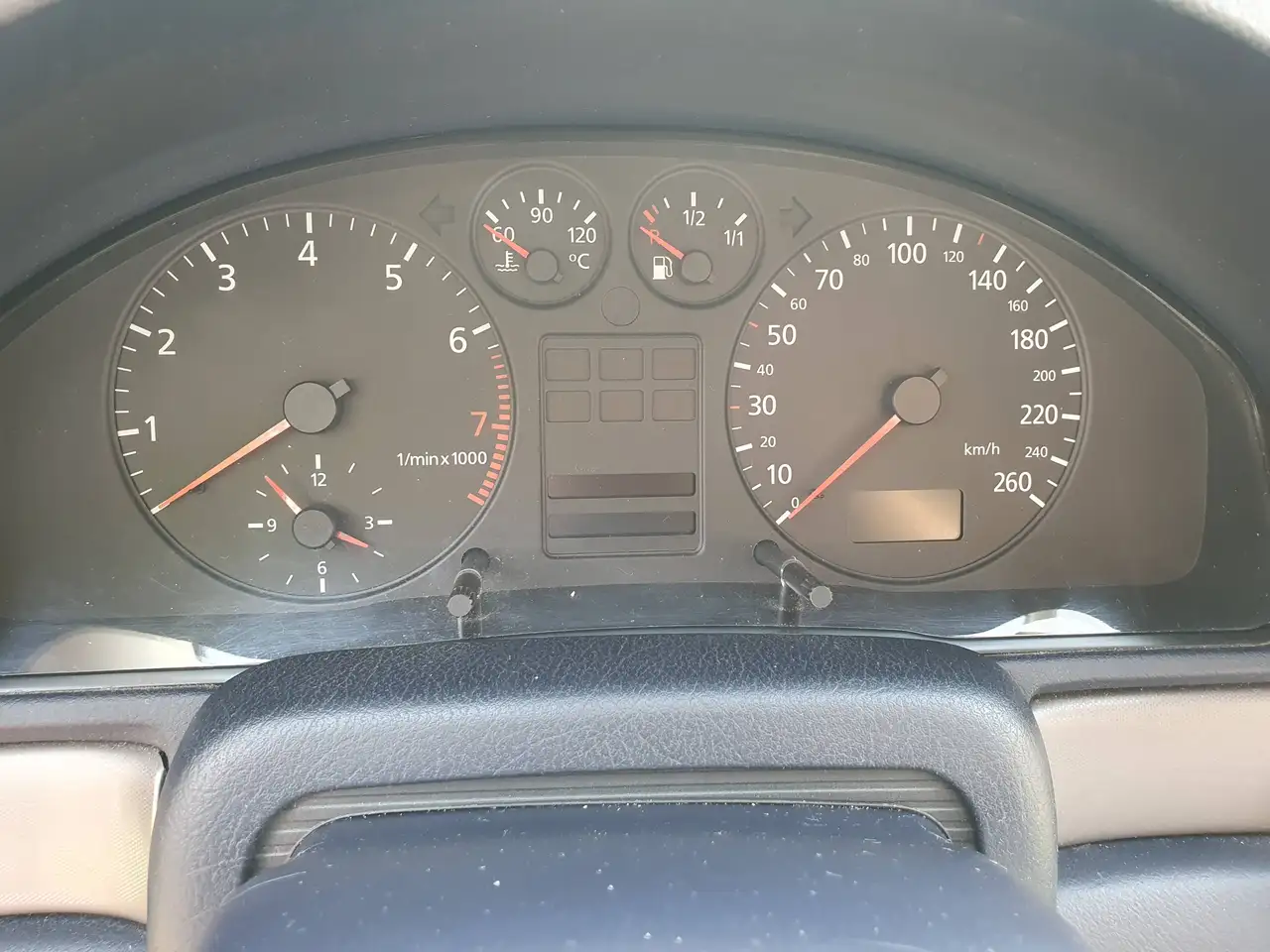 Audi A4 Avant 2.4 6 Zylinder, foto 10