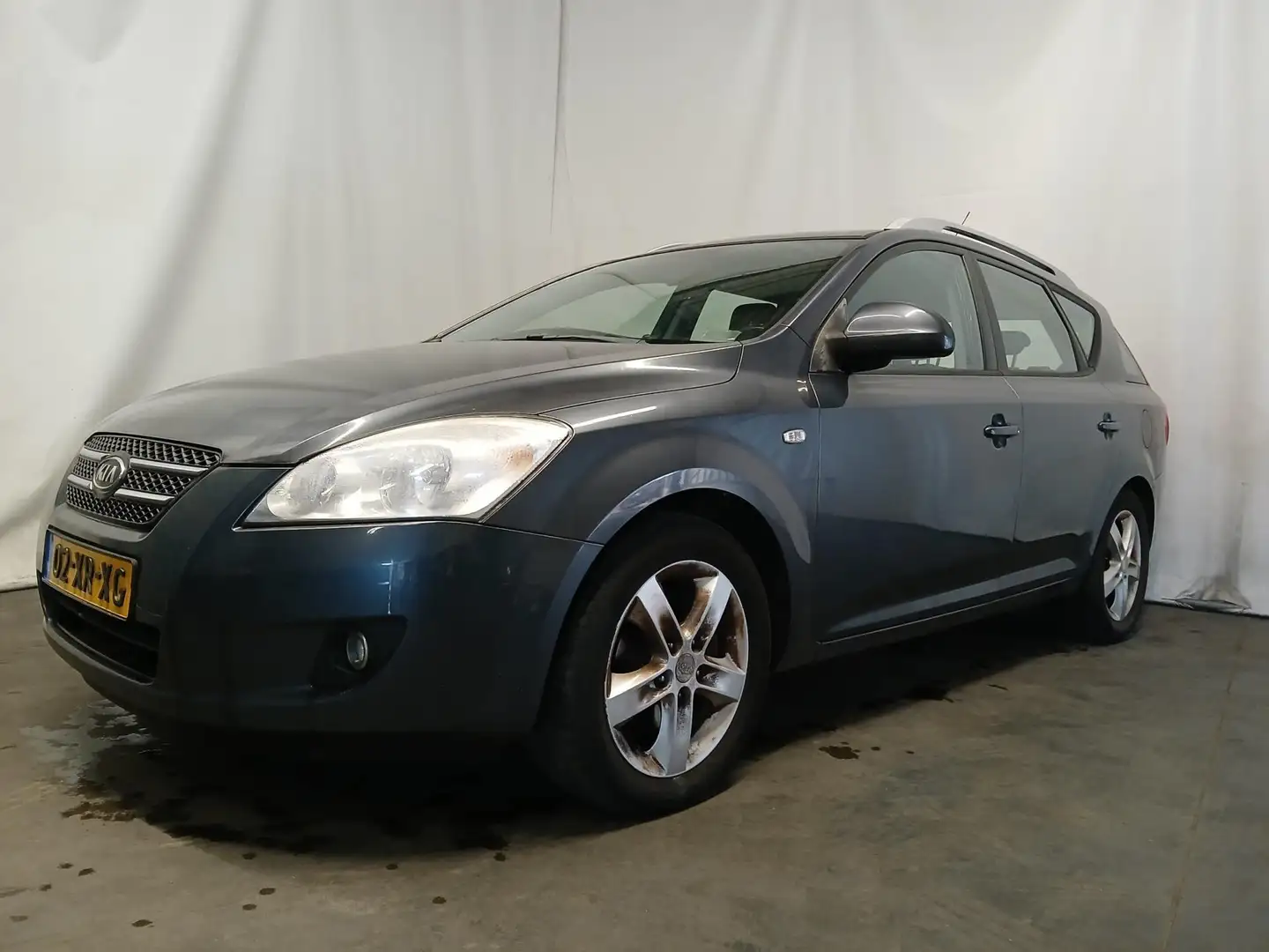 Kia Ceed / cee'd Sporty Wagon 1.6 Business Edition SCHADEAUTO!!! Grijs - 2
