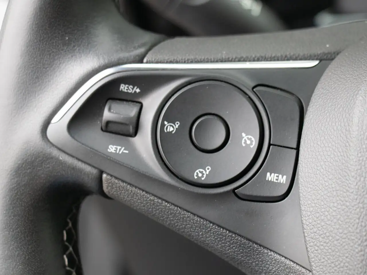Opel Mokka 1.2 EDITION MT6 100PK CAMERA NAVI CARPLAY, миниатюра 20