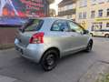 Toyota Yaris Sol 1.3 VVT-i*AUTOMATIK*KLIMA* Grau - thumbnail 4
