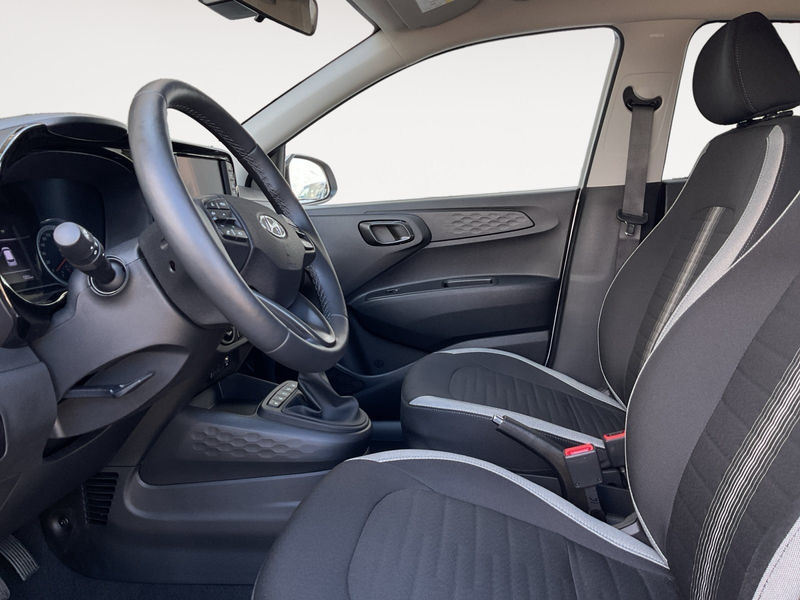 Hyundai i10 (MJ22) 1.0 Benzin M/T Edition 30 Plus — photo 11
