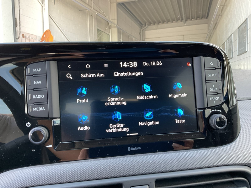 Hyundai i10 (MJ22) 1.0 Benzin M/T Edition 30 Plus — photo 18