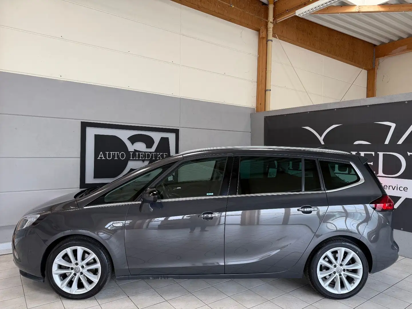 Opel Zafira C Business Innovation/7Sitzer/Navi/PDC/ Grau - 2