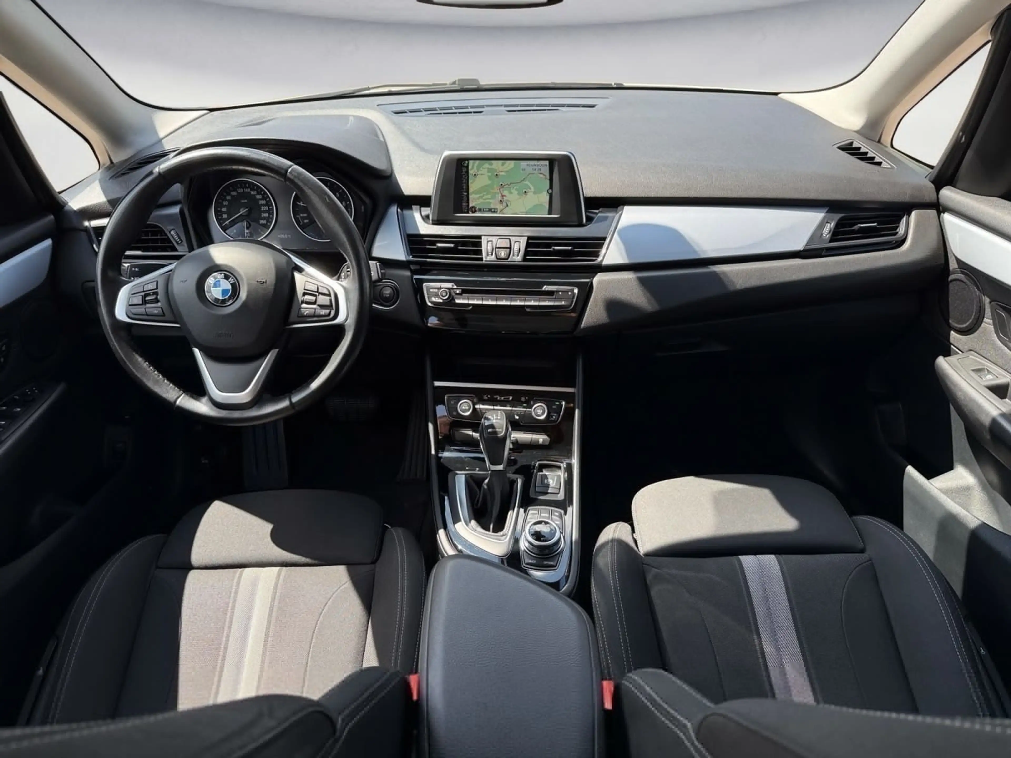 BMW 225 225xe Active Tourer iPerformance Advantage Navi — photo 12