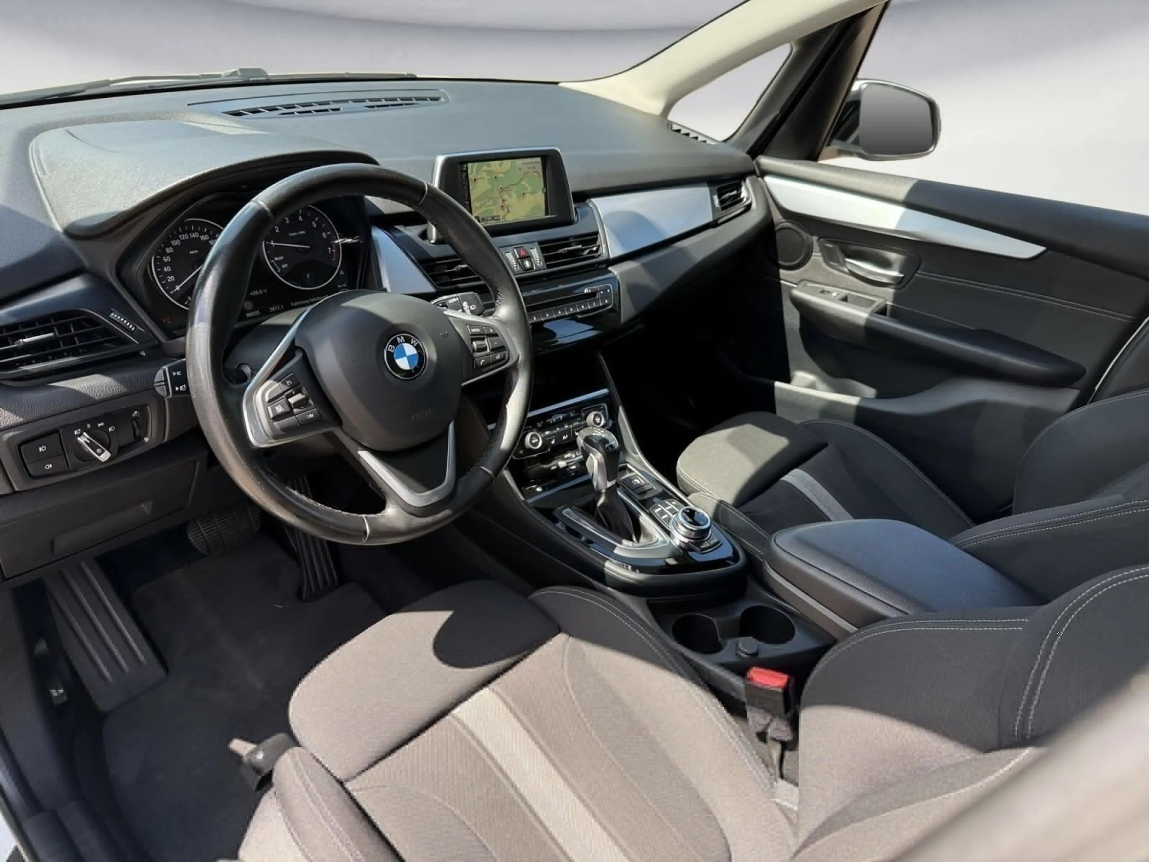 BMW 225 225xe Active Tourer iPerformance Advantage Navi — photo 10