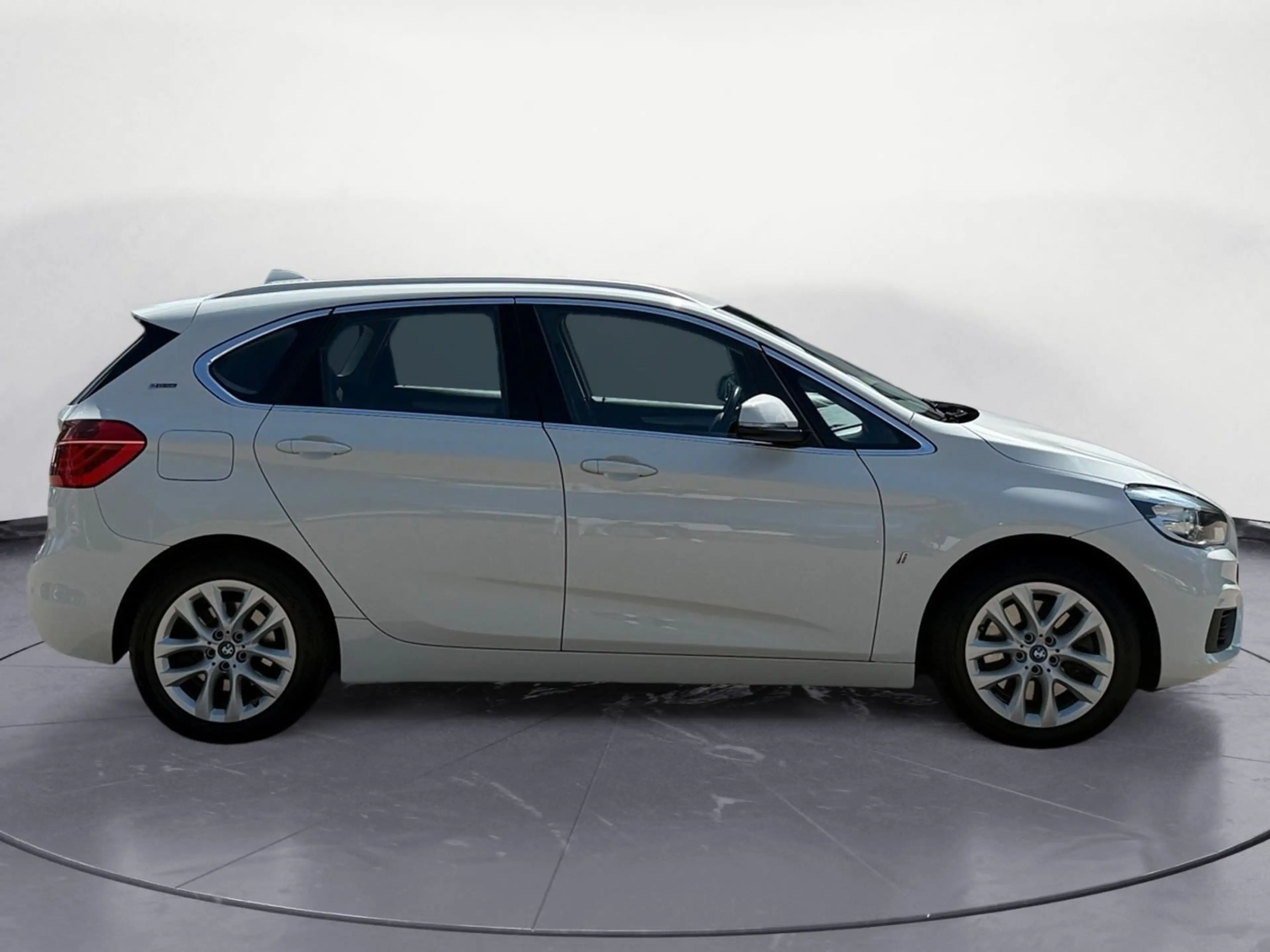 BMW 225 225xe Active Tourer iPerformance Advantage Navi — photo 7