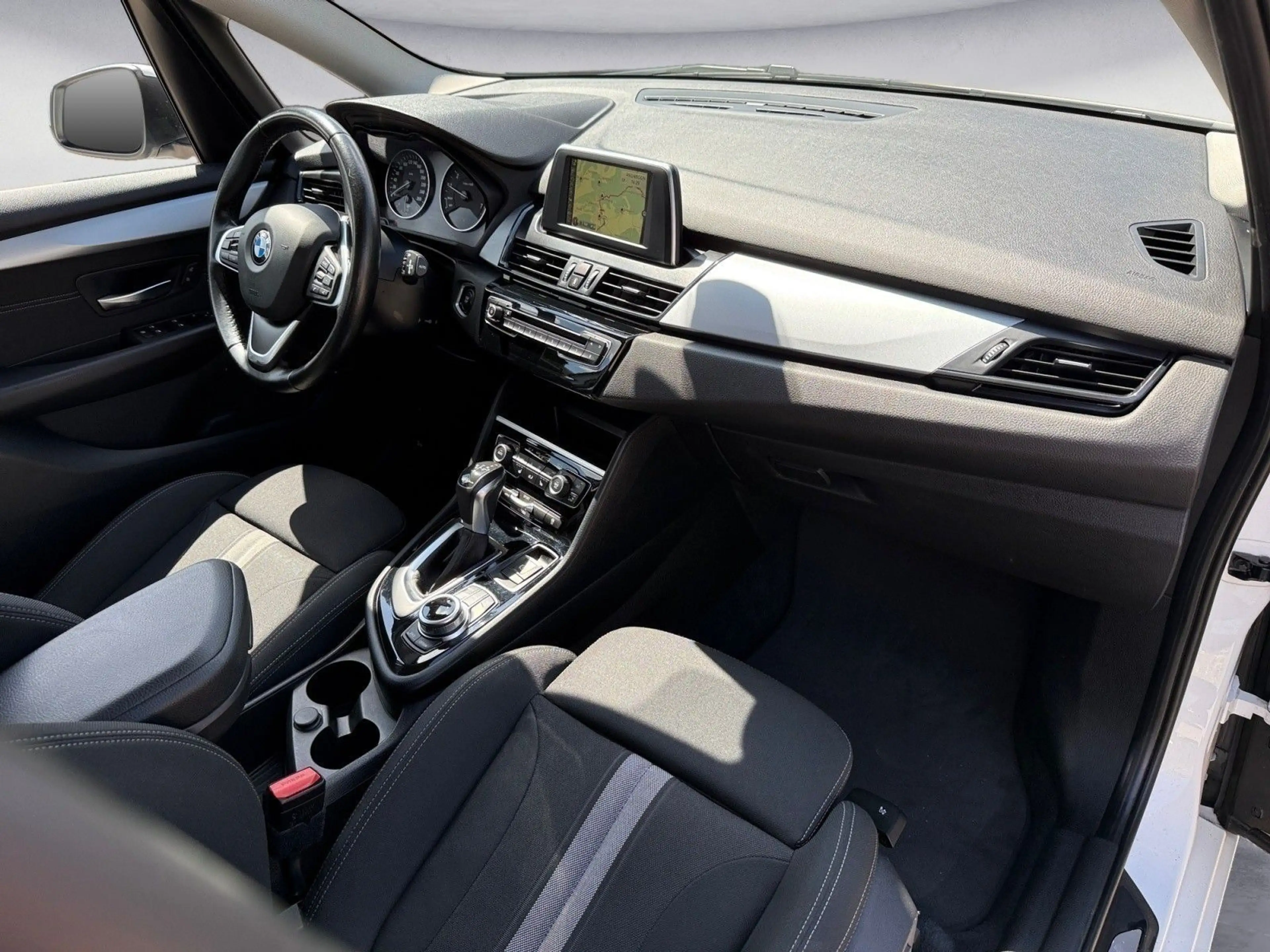 BMW 225 225xe Active Tourer iPerformance Advantage Navi — photo 13