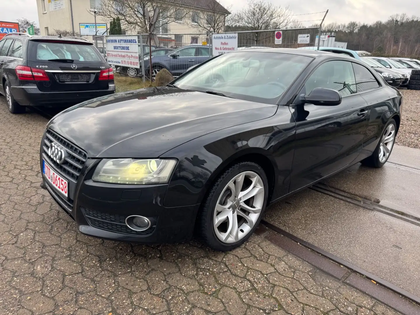 Audi A5 Coupe 2.0 TFSI*Navi*Bi-Xenon*Temp.*ATM 92tkm* Schwarz - 1