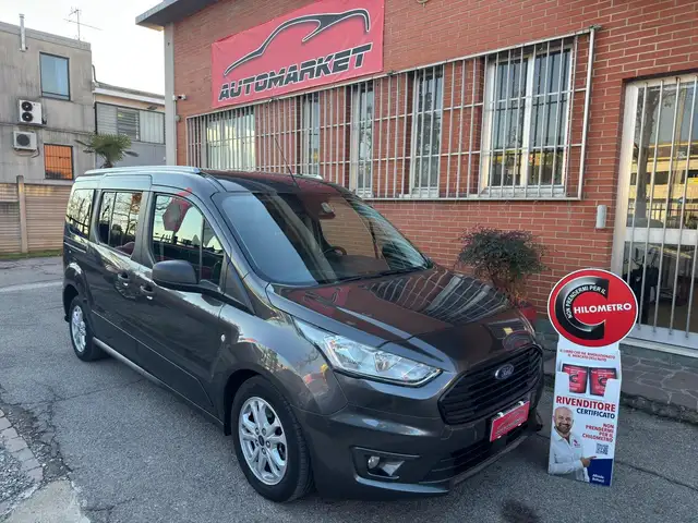 Ford Grand Tourneo Titanium 1.5 TDCI 120cv 7 POSTI
