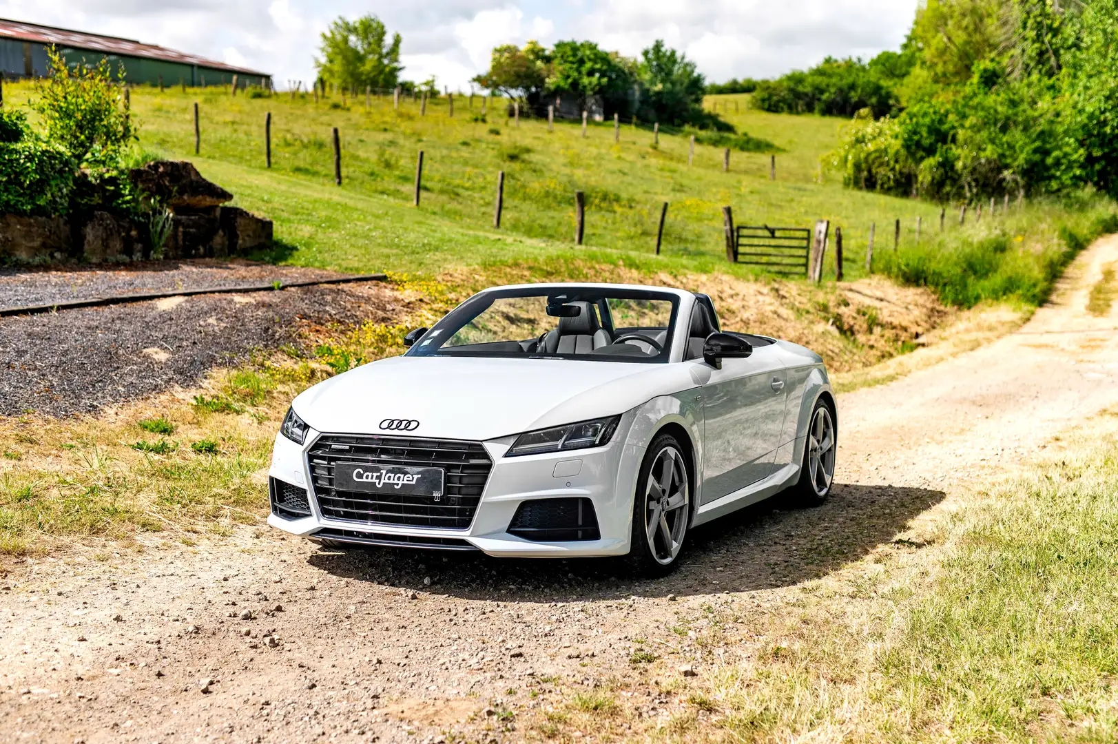 Audi TT Roadster TFSI 230 S Line Quattro Blanc - 1