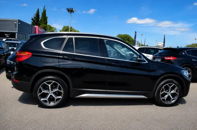 BMW X1 view 3