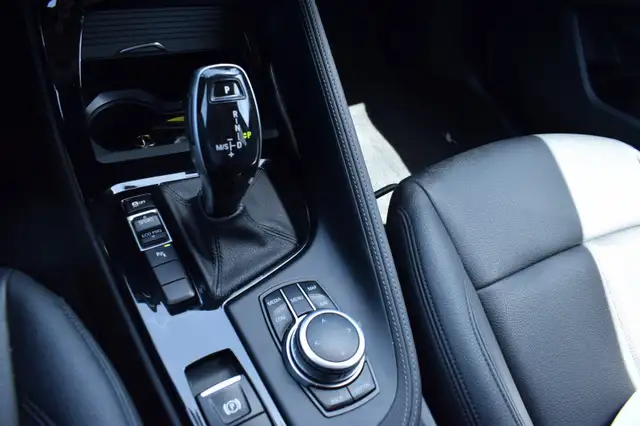 BMW X1 view 9