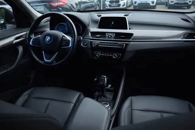 BMW X1 view 2