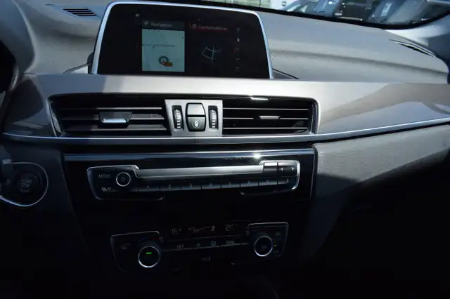 BMW X1 view 10