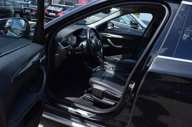 BMW X1 view 4