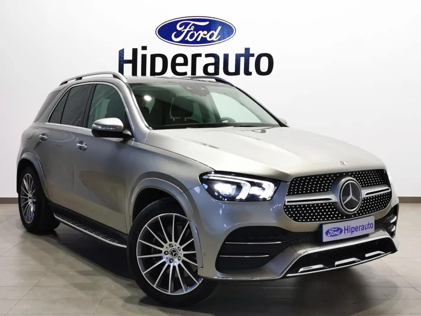 Mercedes-Benz GLE 350 350d 4Matic Aut. Beżowy - 2