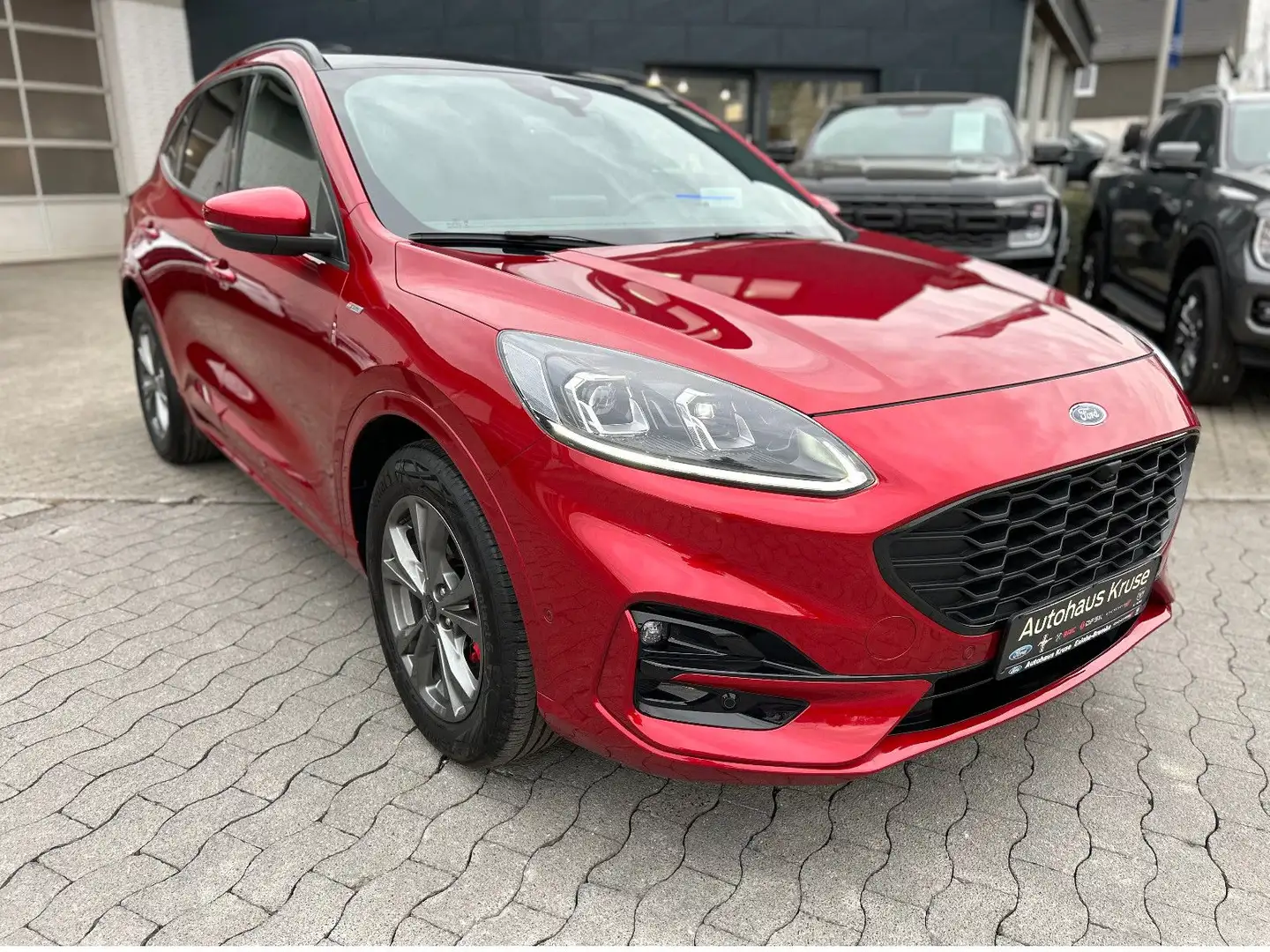 Ford Kuga 2.5 Duratec FHEV ST-Line X CVT Pano+LED+ Rosso - 2