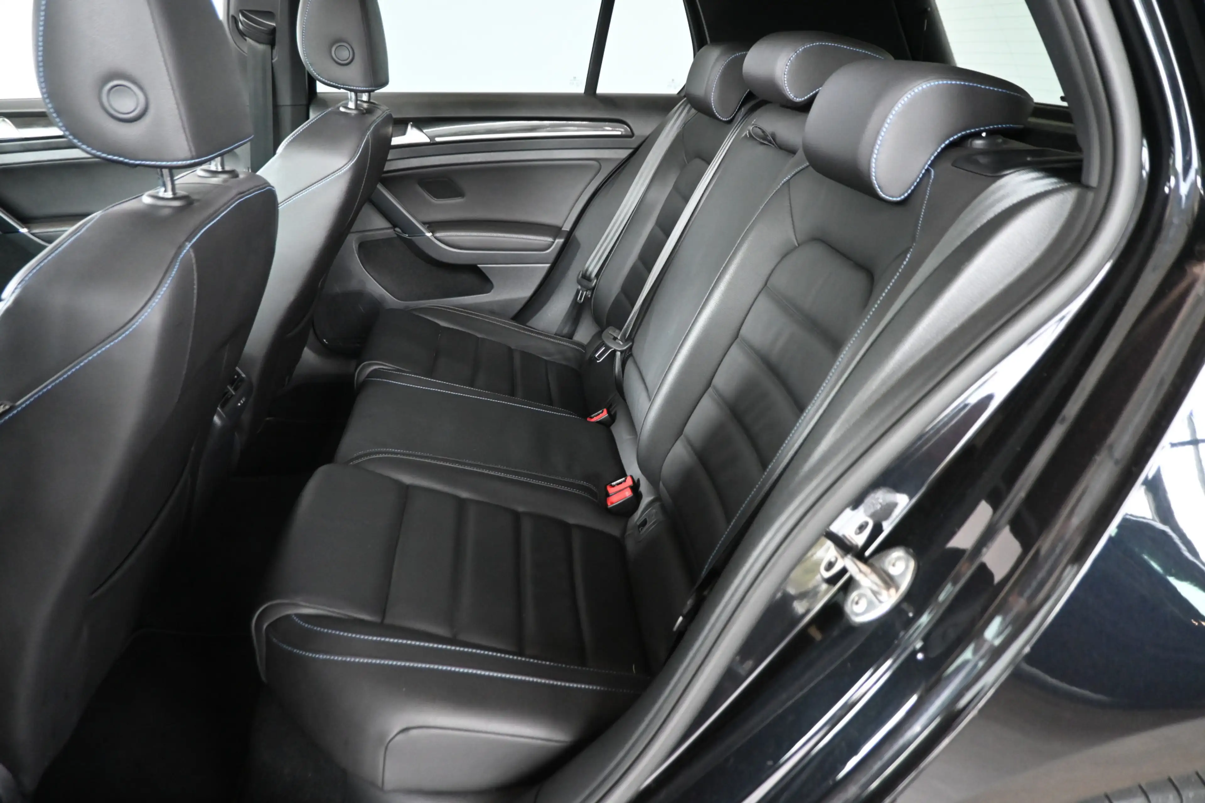 Volkswagen Golf GTE 1.4 TSI Clima Adaptieve cruise Panoramadak Navigat — photo 8