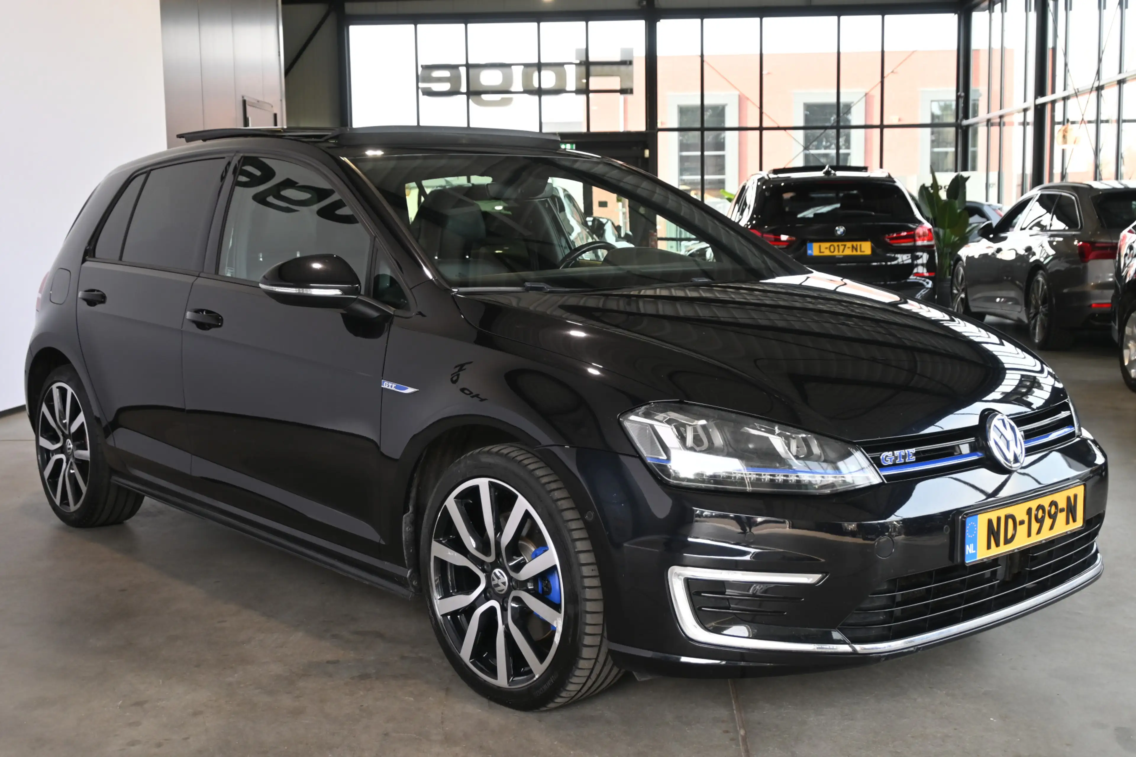 Volkswagen Golf GTE 1.4 TSI Clima Adaptieve cruise Panoramadak Navigat — photo 5