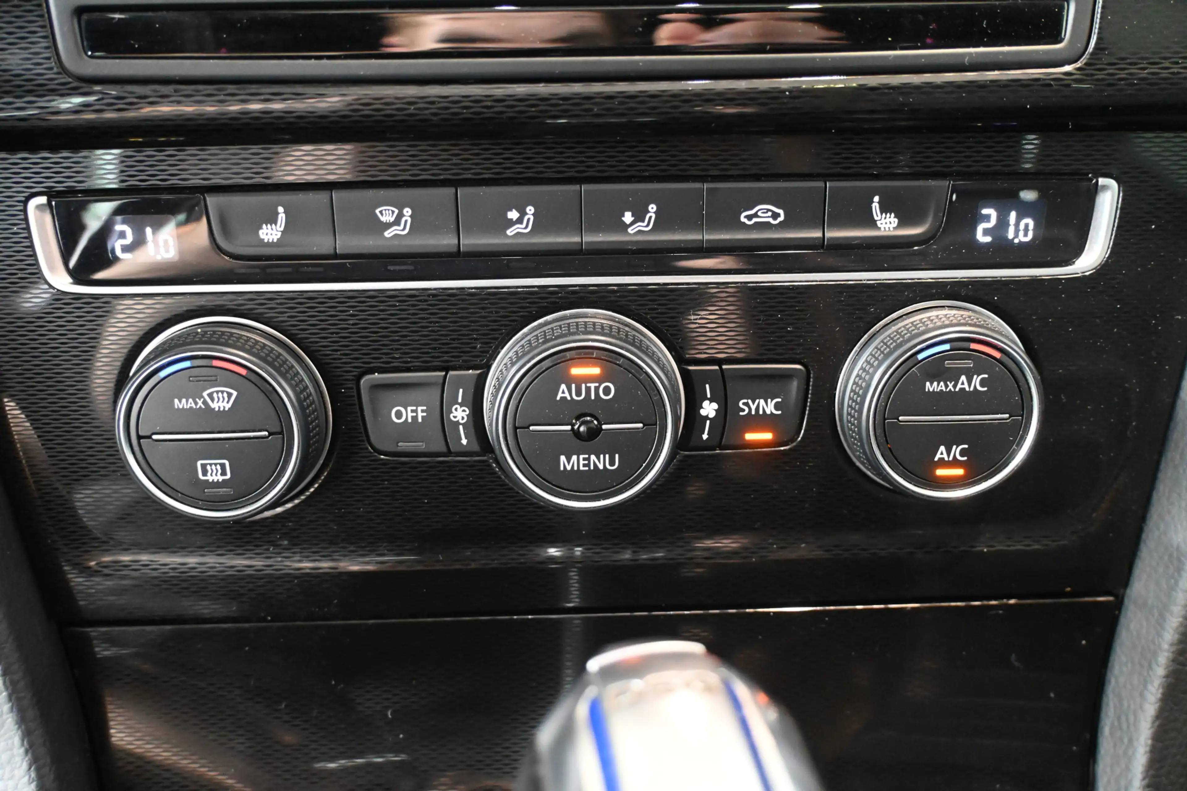 Volkswagen Golf GTE 1.4 TSI Clima Adaptieve cruise Panoramadak Navigat — photo 11
