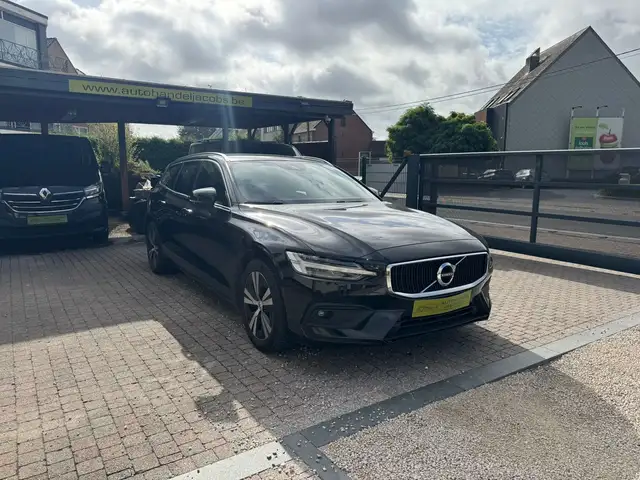 Volvo V60 B4 D * MHEV * CAMERA * GPS * LANE * LEDER