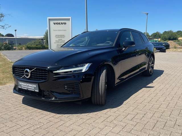 2022 Volvo V60