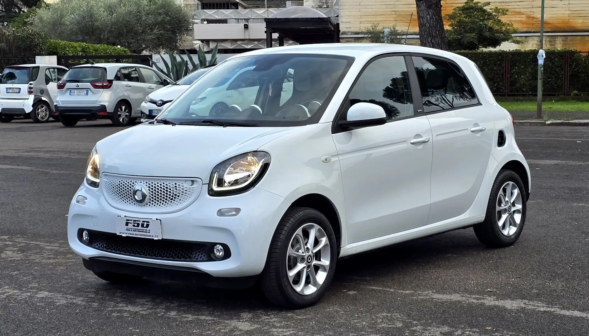 smart forFour 1.0 Turbo Passion 90cv Navi LED - 1