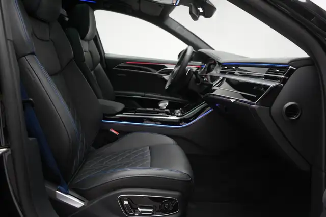 Audi A8 view 6