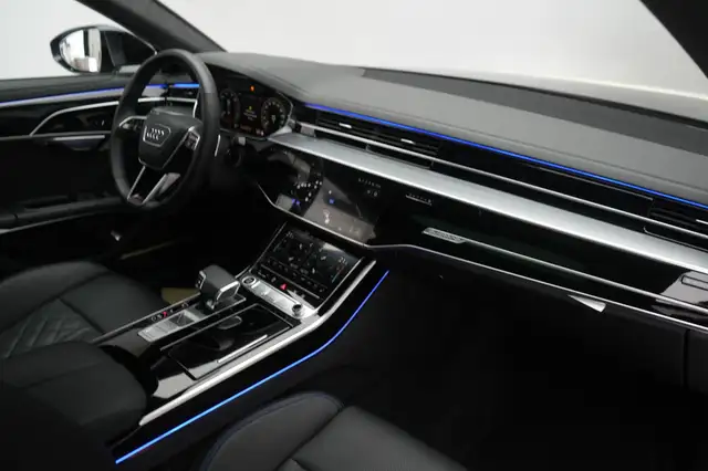 Audi A8 view 7