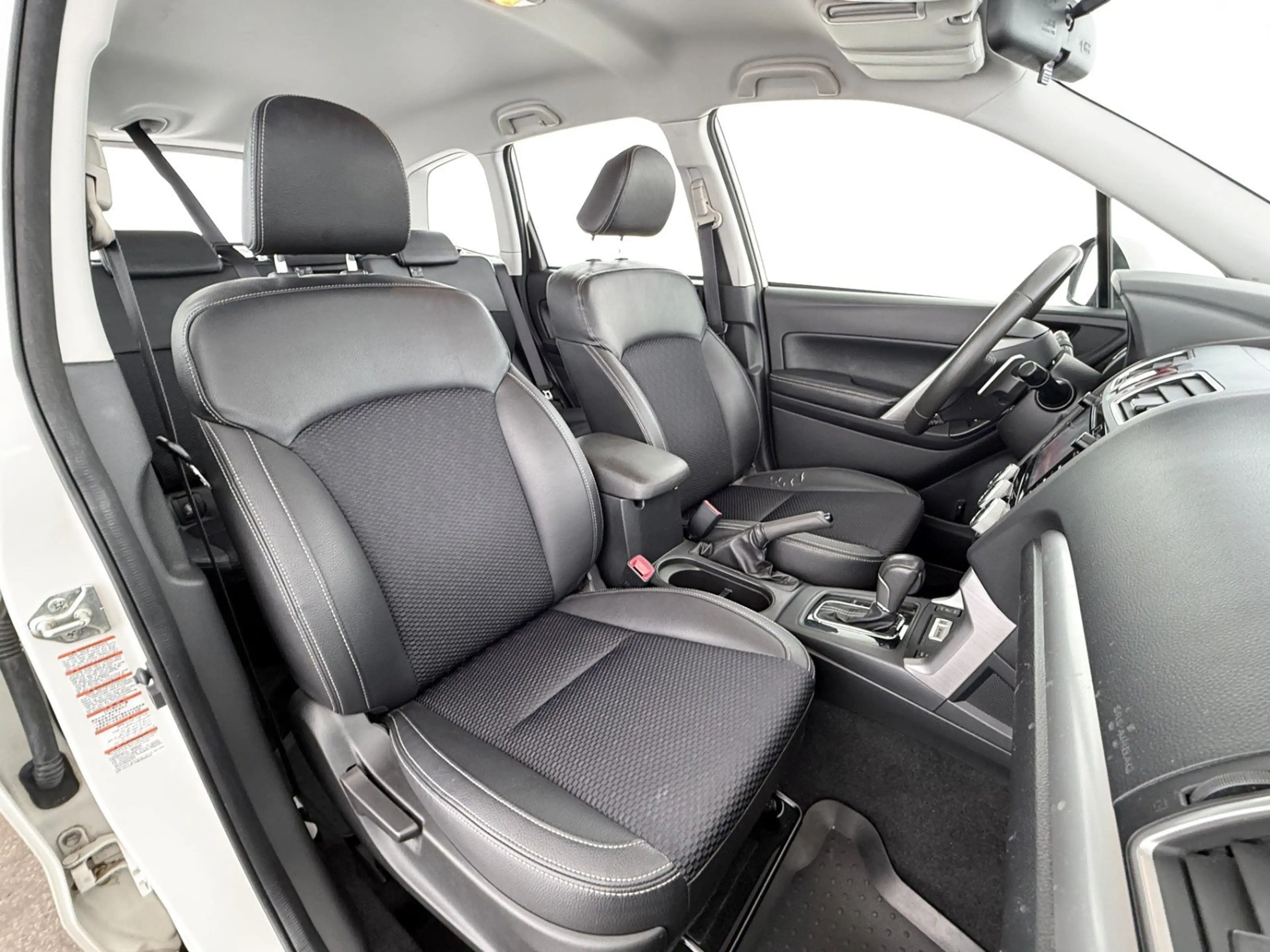 Subaru Forester 2.0 Diesel AWD Aut AHK SITZHZG R-CAM — photo 15