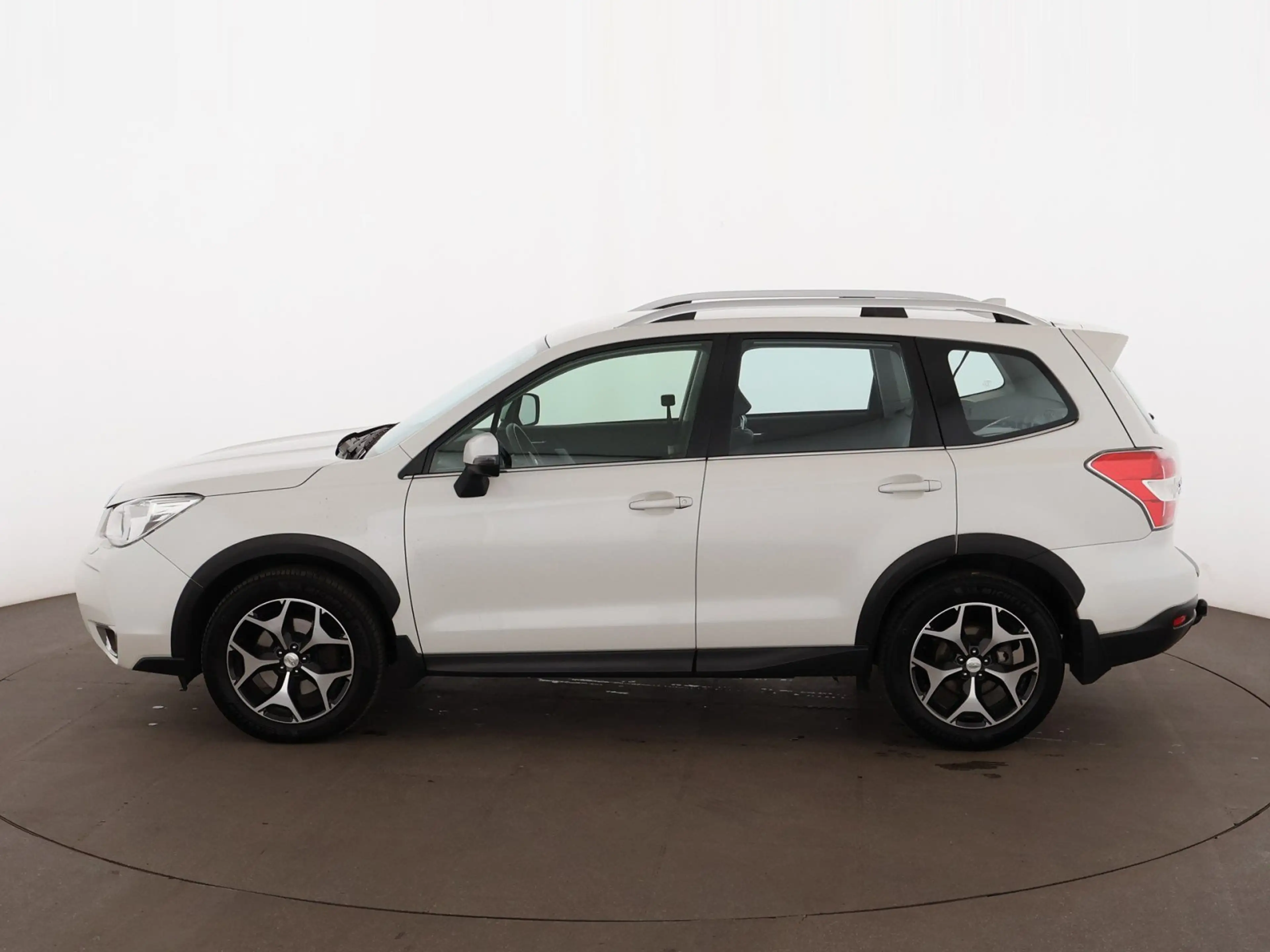 Subaru Forester 2.0 Diesel AWD Aut AHK SITZHZG R-CAM — photo 5