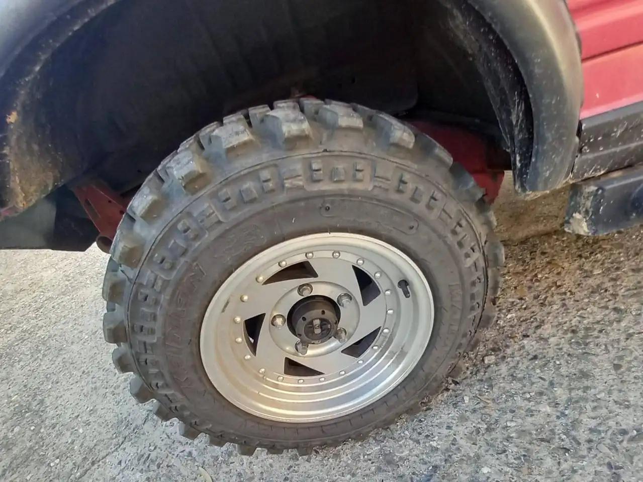 Suzuki Santana de luxe, foto 8