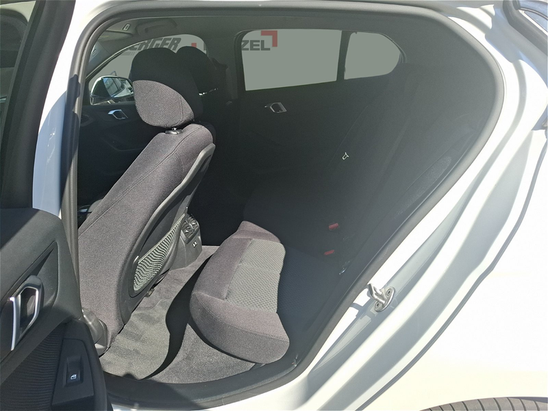 BMW 118 i 5-Türer (F40) Advantage DAB LED RFK — photo 11