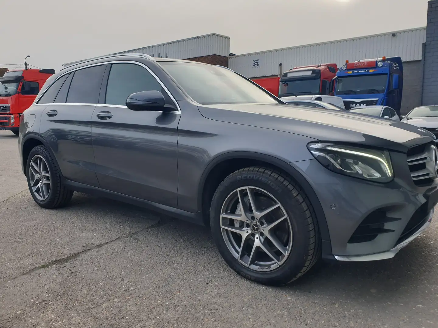 Mercedes-Benz GLC 220 d 4-Matic Business Sol. AMG STYLING *ALED*Panorama Grijs - 2
