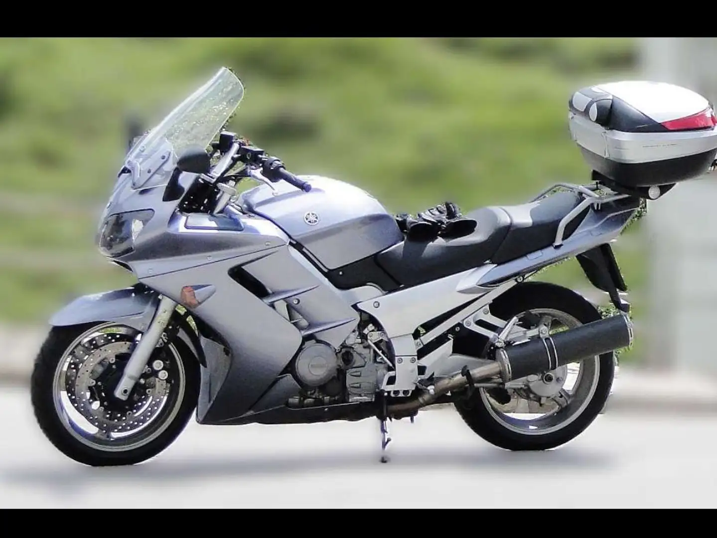 Yamaha FJR 1300 Argintiu - 2