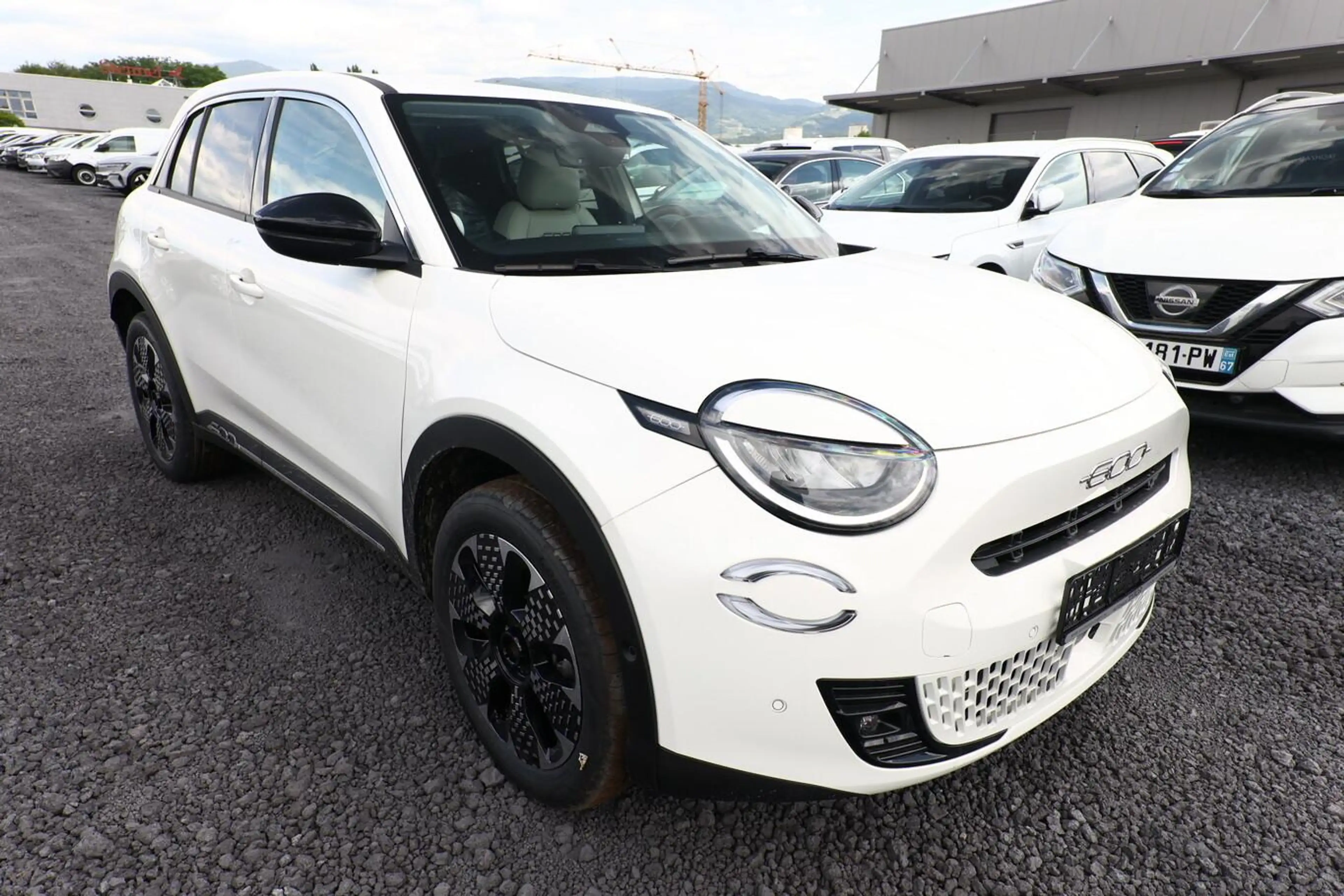 Fiat 600 Hybrid La Prima SHZ eHK ACC Nav Kam 360°PDC 74 ... — photo 2