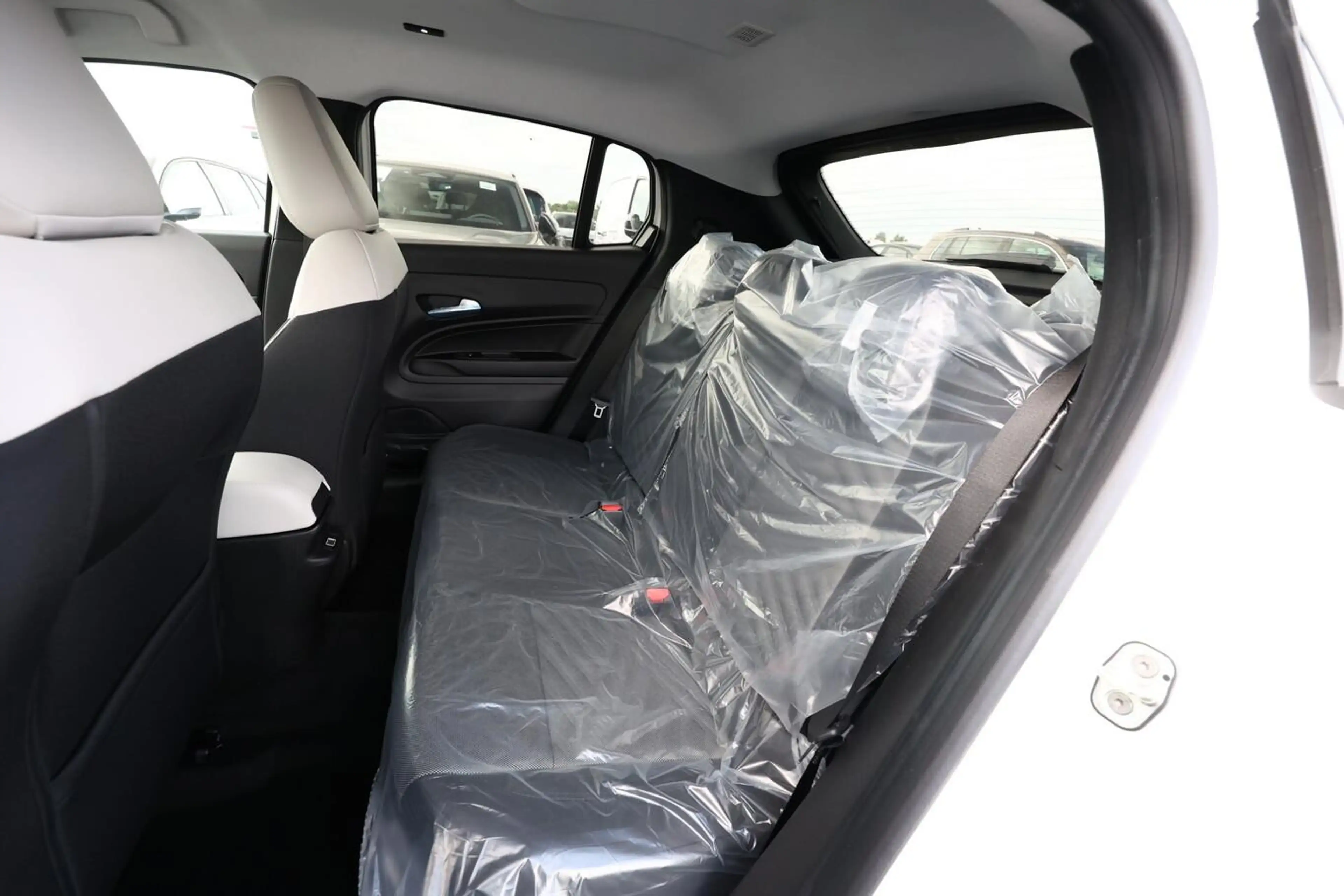Fiat 600 Hybrid La Prima SHZ eHK ACC Nav Kam 360°PDC 74 ... — photo 10
