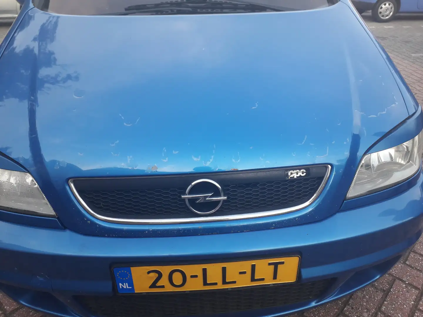 Opel Zafira 20 opc - 1