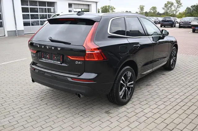 Volvo XC60 view 6