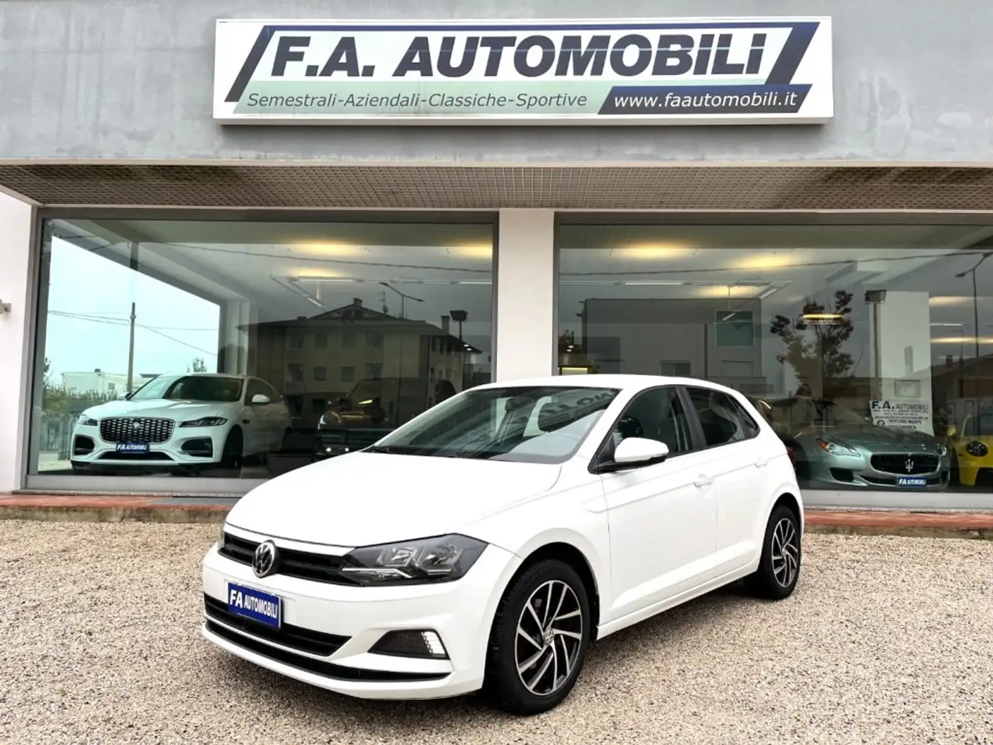 Volkswagen Polo Business 1.6 TDI 5p. Trendline BlueMotion Tech. Bianco - 1