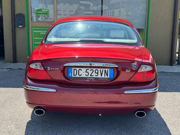 3.0 V6 Executive