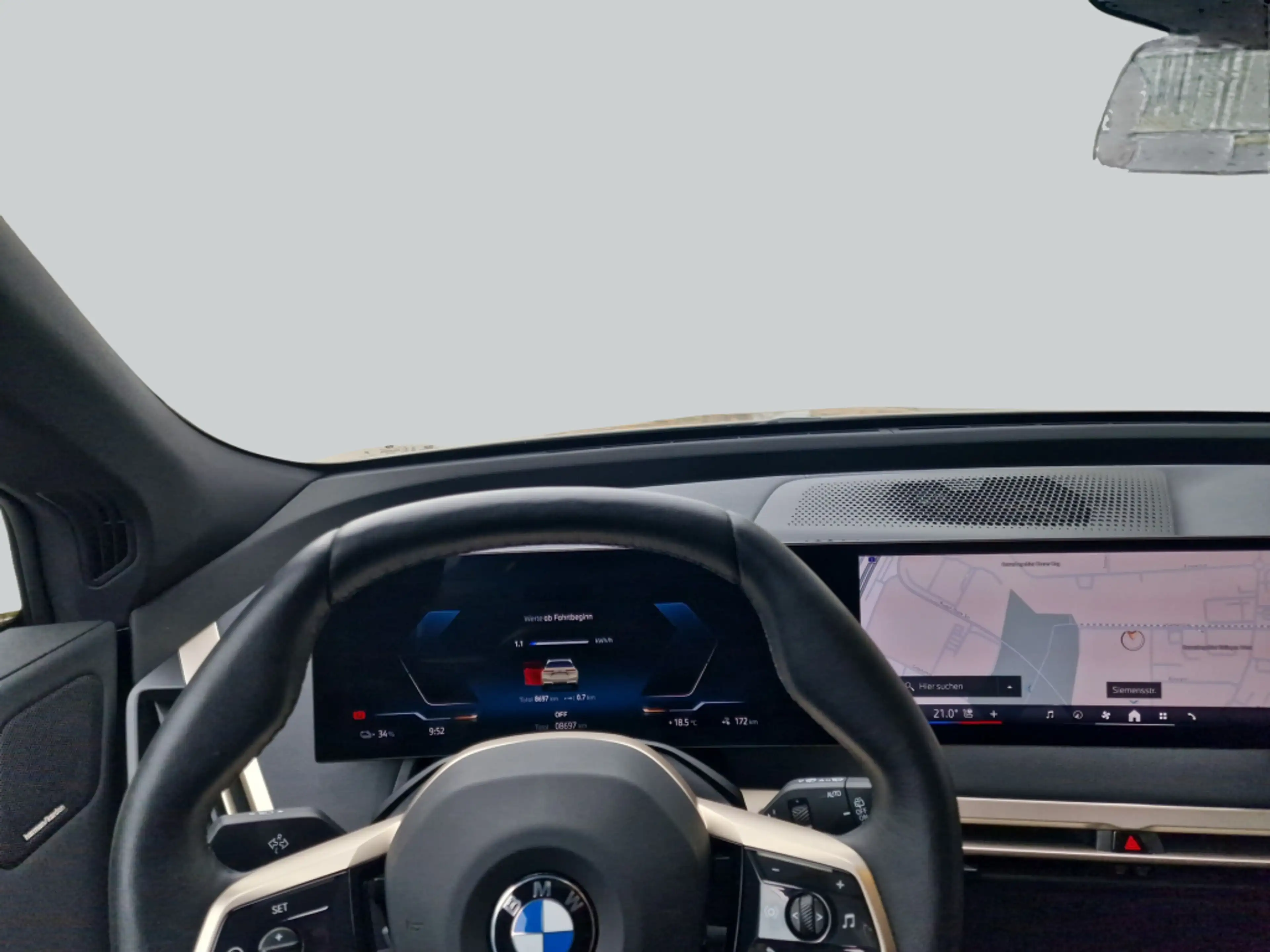 BMW iX xDrive45 AHK LED H&K NAV — photo 19