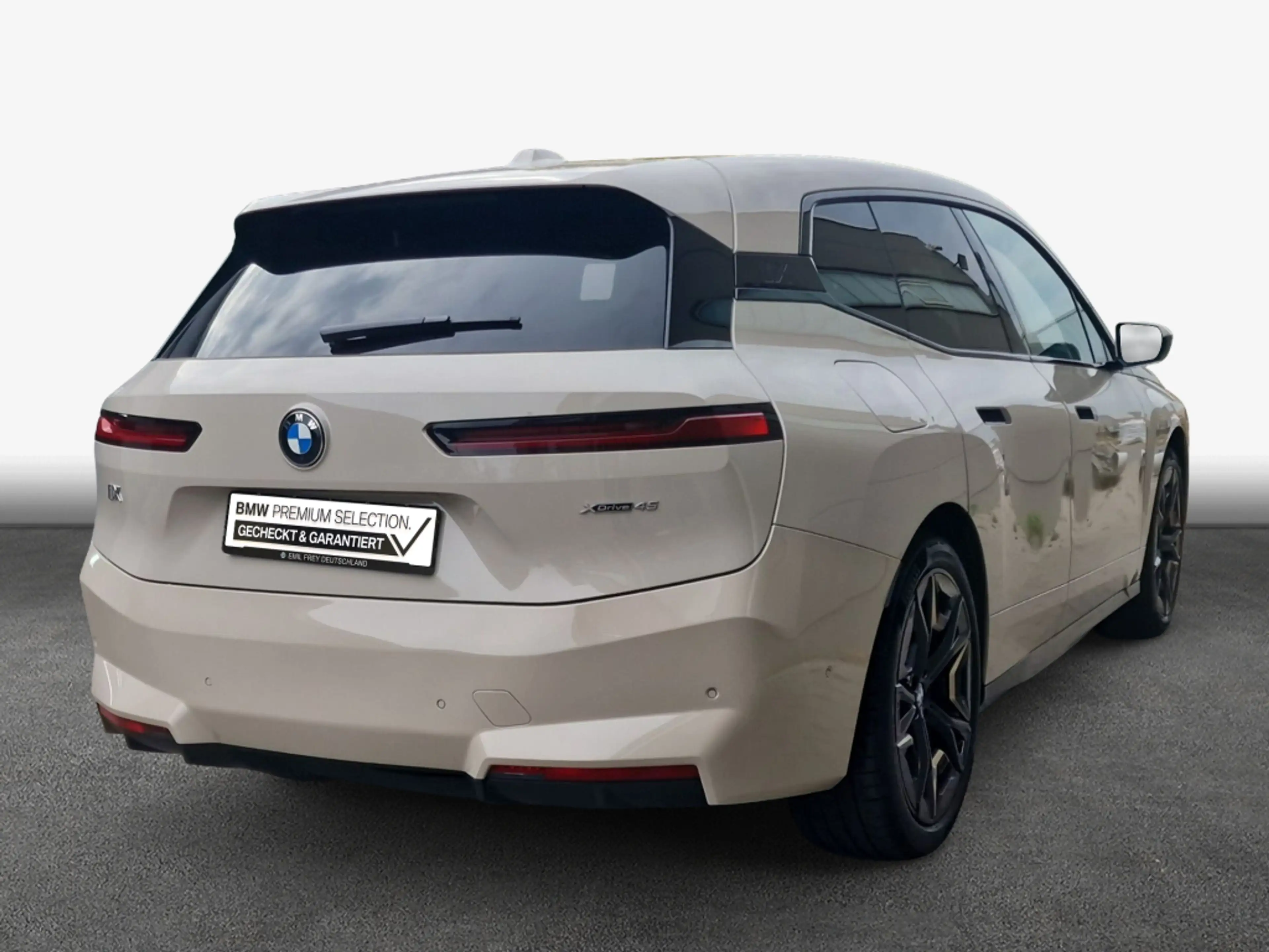 BMW iX xDrive45 AHK LED H&K NAV — photo 2