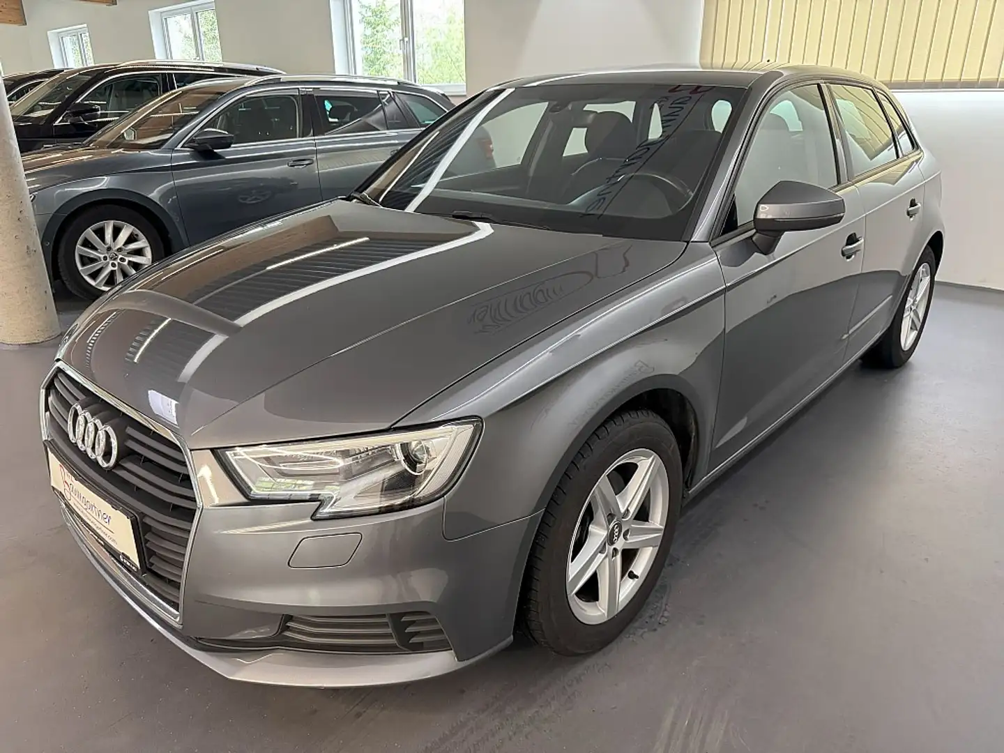 Audi A3 SB 30 TDI *XENON*NAVI*Tempomat*PDC* Grau - 2