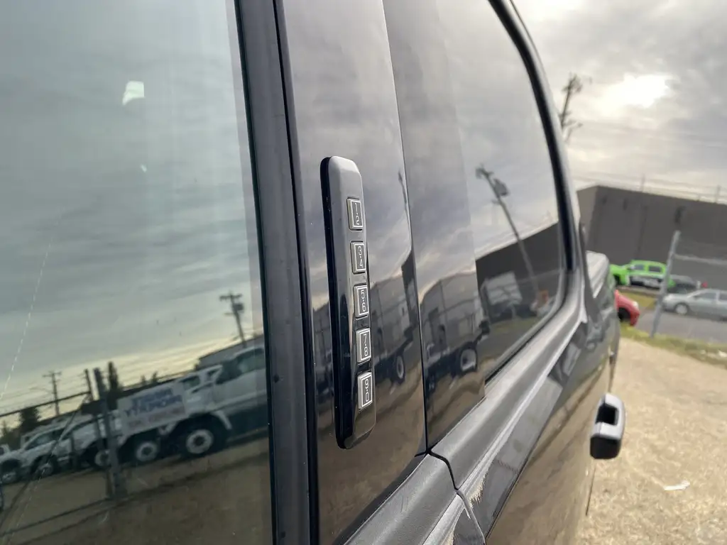 2023 Ford F-150 XLT SuperCrew 145 | 4X4 | Trailer Sway Control | R — photo 5