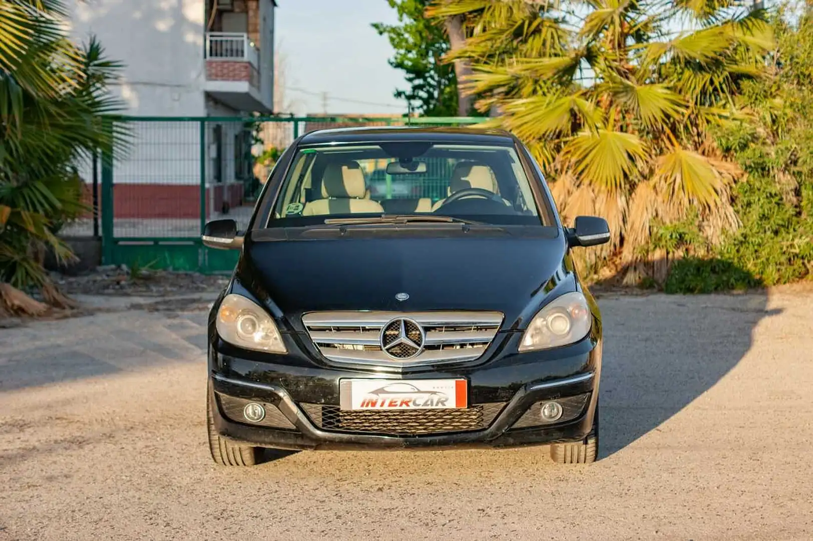 Mercedes-Benz B 180 ES - Mon5 CDI EU4, DPF, (Facelift) 2008 - 2010 Zwart - 2