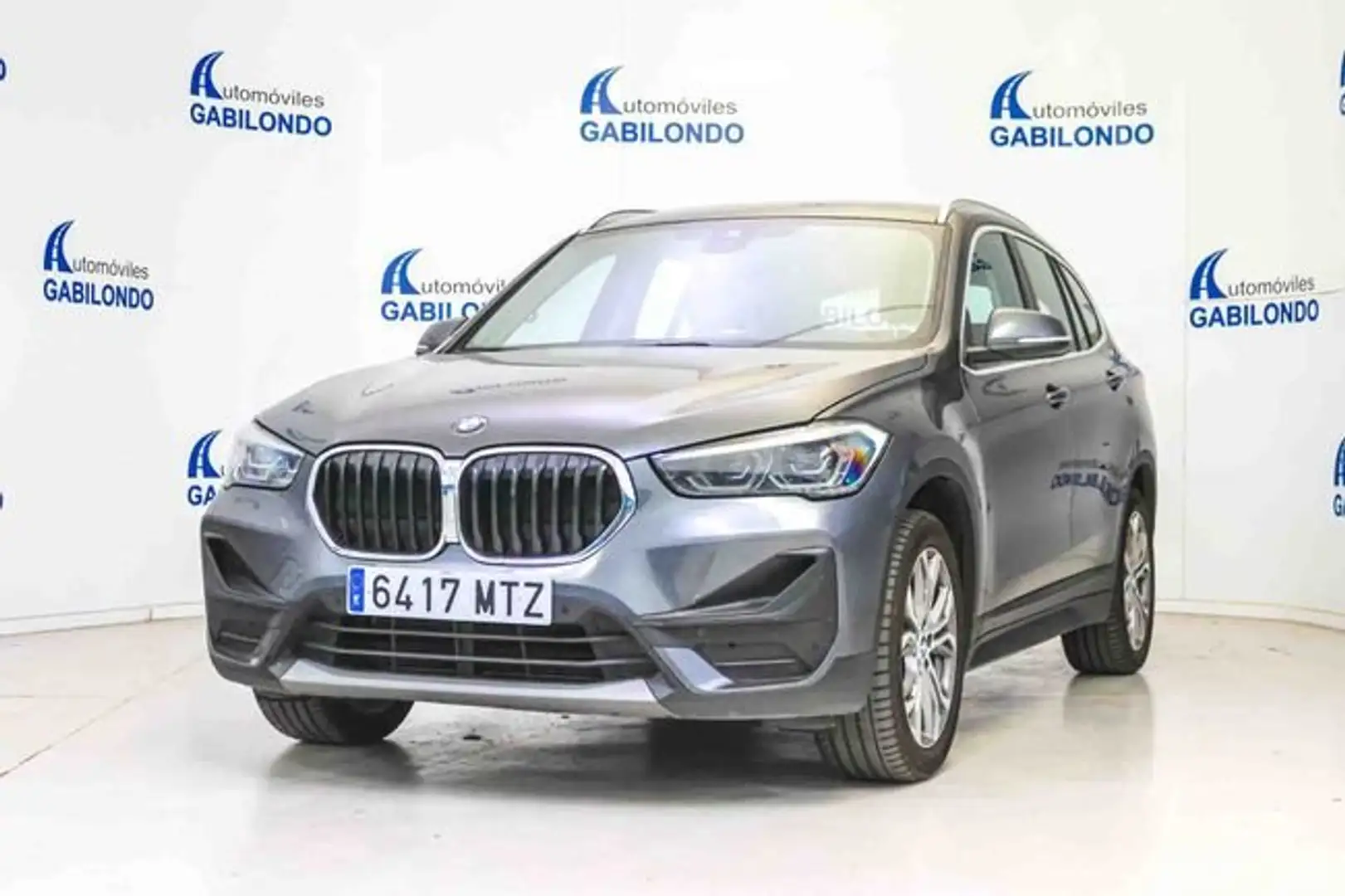 BMW X1 sDrive 18iA Gris - 1