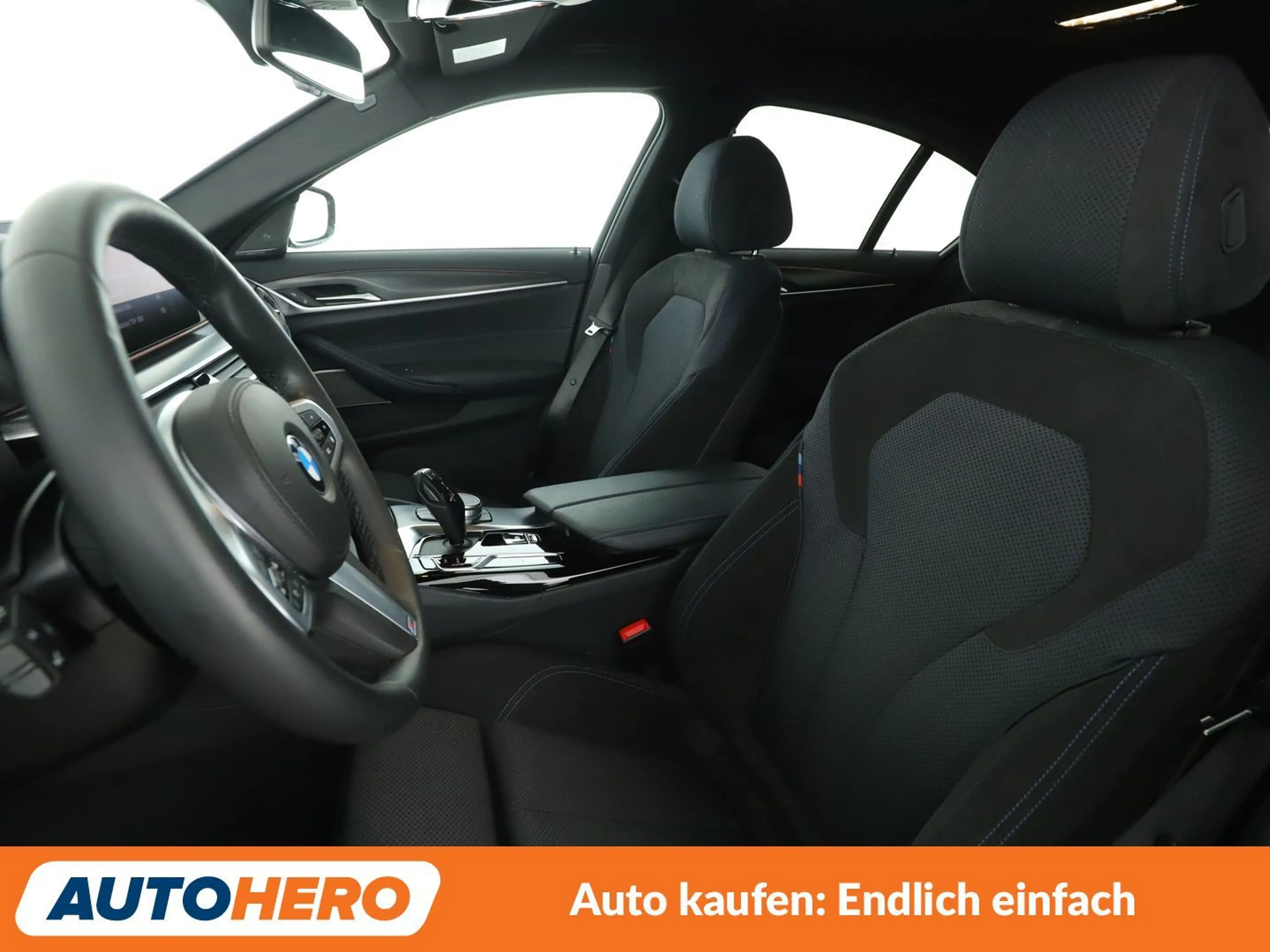 BMW 530 530d Mild-Hybrid xDrive M Sport Aut.*NAVI*CAM*LED* — photo 10